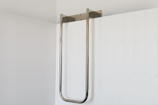 Stainless Steel Hanging Shower Safety Grab Rail Superquip Stainless Steel Hanging Shower Safety Grab Rail